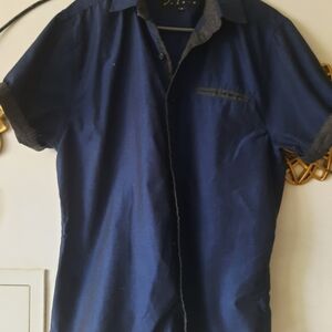 Casual Button Down Shirt in Navy Blue